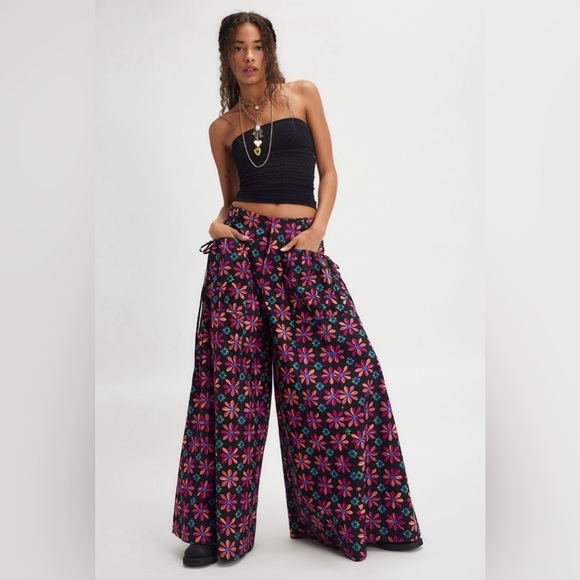 Free People Pants - Free People Miss You Most Printed Wide-Leg Pants Size 12 NWT